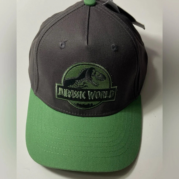 Jurassic World Hat -Black & Green w/ Dino Design Under Brim - Size OS - BNWT 🦕 - Picture 11 of 11